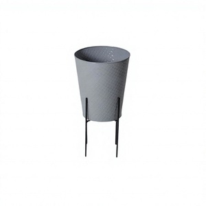 Nouvelle jardinière en métal gris de style américain, design moderne et écologique, pour décoration intérieure, avec revêtement en poudre noire - Product Image 1