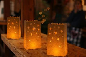 <span class=keywords><strong>Bolsas</strong></span> <span class=keywords><strong>de</strong></span> luminarias <span class=keywords><strong>de</strong></span> <span class=keywords><strong>papel</strong></span> blanco Luminarias <span class=keywords><strong>de</strong></span> estrellas para Bodas <span class=keywords><strong>de</strong></span> Navidad Fiesta <span class=keywords><strong>de</strong></span> cumpleaños Decoración del día <span class=keywords><strong>de</strong></span> San Valentín <span class=keywords><strong>Bolsas</strong></span> <span class=keywords><strong>de</strong></span> farol <span class=keywords><strong>de</strong></span> velas - Product Image 3