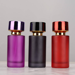 Atomizador de Perfume de Vidrio Colorido de Lujo al por Mayor, Botella de Perfume Cosmética Reutilizable de 50 ml con Bomba Pulverizadora - Product Image 3