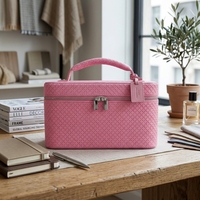 Étui de rangement de maquillage de voyage élégant personnalisé avec poignée, sac de rangement cosmétique en cuir PU de qualité supérieure, étui de toilette en cuir de luxe pour femmes