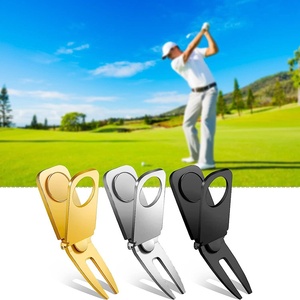 Fourche <span class=keywords><strong>de</strong></span> golf 3-en-1 avec marqueur <span class=keywords><strong>de</strong></span> balle <span class=keywords><strong>et</strong></span> outil <span class=keywords><strong>de</strong></span> réparation <span class=keywords><strong>de</strong></span> gazon pour utilisation sur le parcours <span class=keywords><strong>de</strong></span> golf - Product Image 1