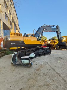 Excavatrices Volvo EC350DL d'occasion, très demandées mondialement, 35 tonnes, hydrauliques, sur chenilles, moteur, boîte de vitesses et pompe d'origine, haute performance - Product Image 2