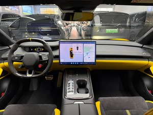 SU7 Ultra Sedán Eléctrico, Autonomía CLTC de 630 km, Aceleración de 0 a 100 km/h en 1.98s, Triple Motor, Tracción en las Cuatro Ruedas, Vehículo de Nueva Energía - Product Image 4