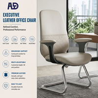 Chaise de bureau de direction ergonomique de luxe en cuir, dossier haut, hauteur réglable, base pivotante chromée, aluminium, pour bureau à domicile et chambre