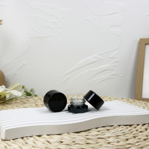 Pot en verre avec couvercle en plastique CR pour le stockage de fleurs d'herbes sèches Stash Container - Product Image 3