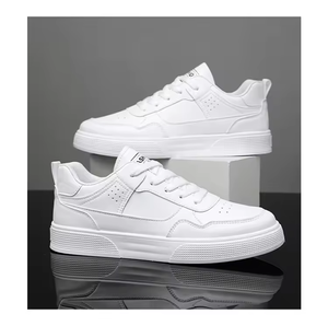 Chaussures pour hommes, nouvelles chaussures en cuir respirantes blanches, tendance étudiante, polyvalentes, chaussures de sport et de loisirs, chaussures de skate augmentant la taille - Product Image 3