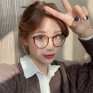 Monture de lunettes ronde Qianai Q2-9237 pour femme, en métal, verres plats, anti-UV et anti-lumière bleue, pont moyen - Product Image 3