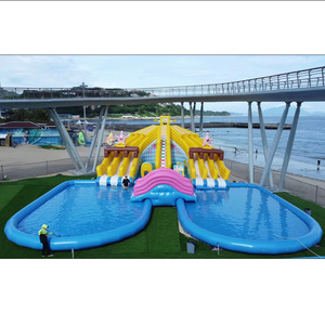 Un hermoso <span class=keywords><strong>castillo</strong></span> de avión con una gran piscina y juguetes flotantes para niños en <span class=keywords><strong>el</strong></span> agua está a la venta. - Product Image 4