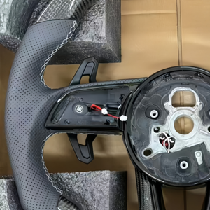 Volant de voiture en fibre de carbone personnalisé avec chauffage intégré pour <span class=keywords><strong>Audi</strong></span> A4 B8 A6 C7 TTS Q3 Q8 RS5 RS6, volant modifié - Product Image 2