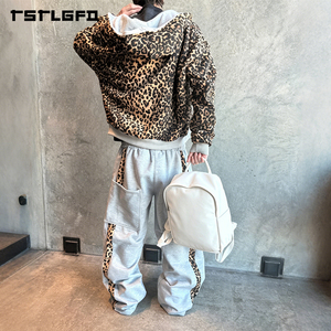 Sweat à capuche réversible imprimé léopard gris, coupe et couture, épais, double face, zippé, style streetwear, vente en gros - Product Image 5