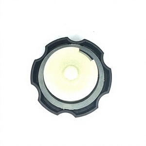 ฝาปิดน้ำมันเครื่องสีดำ PA66-GF30 สำหรับเชฟโรเลต บูอิค 12590905  SAE 10W-30 - Product Image 2