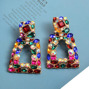 <span class=keywords><strong>Orecchini</strong></span> in lega stile bohémien di nuovo Design stile femminile <span class=keywords><strong>orecchini</strong></span> esasperati geometrici con diamanti - Product Image 6