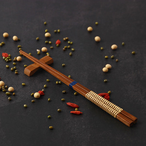 Palillos de bambú cuadrados de estilo japonés, resistentes al moho, para sushi, vajilla, olla caliente - Product Image 1