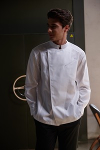 Veste <span class=keywords><strong>de</strong></span> <span class=keywords><strong>Chef</strong></span> en Polyester Brodé Personnalisable, Durable et Lavable, pour la Restauration Fine, Tenue <span class=keywords><strong>de</strong></span> Travail Professionnelle pour Restaurant, Coupe 3D, Image Professionnelle - Product Image 2