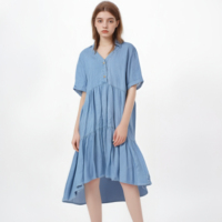Robe chemise en jean bleu léger pour femme pour les fêtes d'été Vestidos à volants plissés à col en V