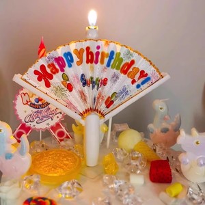 Fan Shaped Birthday Candles Happy Birthday Design Paraffin Material Single Wick Cake Toppers Decorations - Product Image 3
