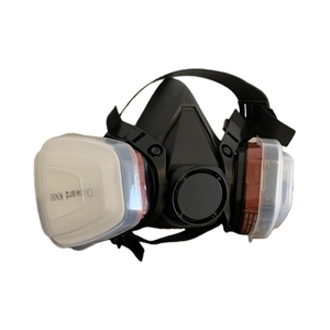 <span class=keywords><strong>Masque</strong></span> respiratoire <span class=keywords><strong>demi</strong></span>-visage à double filtre 6200 - <span class=keywords><strong>Masque</strong></span> à gaz chimique toxique CE <span class=keywords><strong>P100</strong></span> <span class=keywords><strong>demi</strong></span>-<span class=keywords><strong>masque</strong></span> - Direct usine - Product Image 4