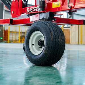 รถขุดแบบแมงมุมหมุนได้ 360 องศา ใช้สำหรับจับไม้ขุดดินในสถานที่ก่อสร้าง - รถขุดแบบแมงมุม SE-900 แบบมีล้อ - Product Image 6