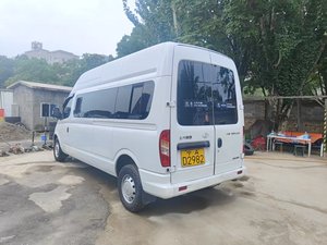 Mini-<span class=keywords><strong>fourgonnette</strong></span> de luxe d'<span class=keywords><strong>occasion</strong></span> de Chine 2016 Hiace Bus moteur diesel LHD Mini bus 17 places d'<span class=keywords><strong>occasion</strong></span> avec <span class=keywords><strong>prix</strong></span> réduit - Product Image 3