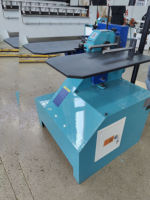 Machine à barres rondes à courbes tridimensionnelles Matériau de pliage en forme de bois massif Tournant l'équipement de cercle extérieur pour les meubles