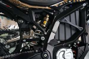 Motocicleta Surron Ultra 2026 de Alto Rendimiento con Motor Potente de 21KW para Adultos - Product Image 5