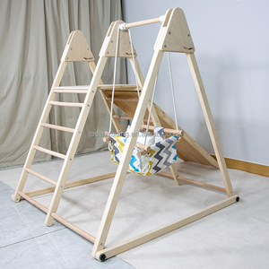 Estructura de Escalada Interior de Madera con Columpio para Niños Pequeños - Natural - Product Image 3