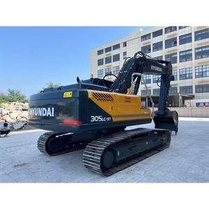 Excavatrice d'occasion Hyundai 305LC-9T, poids opérationnel de 30 tonnes, pelle hydraulique sur chenilles d'occasion avec godet de 0,8 m³ de capacité - Product Image 5