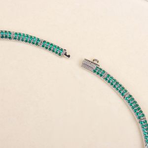 Collar Chucky de Lujo Hecho a Mano con Diseño Floral de Circonitas Completamente Pavimentadas, Estilo Real Vintage - Product Image 4