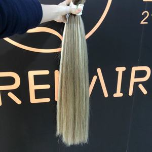 Extensiones de cabello cutícula alineada cabello humano Loiro piano color 8/613 extensión de cabello humano <span class=keywords><strong>Rubio</strong></span> com a Raiz Esfumada - Product Image 1