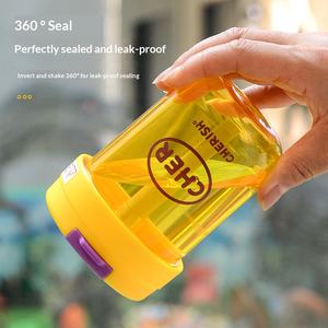 Botella de Agua Infantil de Plástico Ecológico Planet Simple con Doble Pajita y Diseño de Dibujos Animados para el Regreso a Clases - Product Image 4