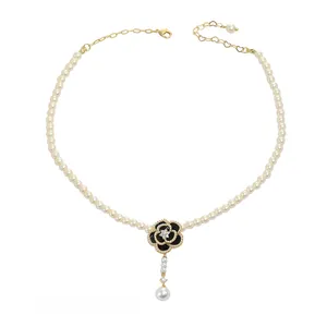 XL63683 Sommer neue Vintage französische Kamelie Perlenkette Damen Premium Touch tropfende Blume Schlüsselbein Kette Einfacher Halsreif