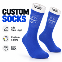 Chaussettes bleues personnalisées avec revers plié blanc et logo globe, ajoutez votre logo, couleurs personnalisées et faible MOQ