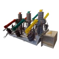 Disjoncteur à vide triphasé extérieur haute tension Xubian ZW32-12 12kV avec réenclencheur automatique VCB et contrôleur intelligent AC