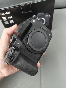 Best Price Panasonics Lumixs DMC-G85 16.00 MP 4K Video Shooting <b>Used</b> digital camera - Product Image 3