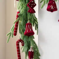 Boules de Noël en velours de haute qualité avec détails scintillants, pendentifs suspendus en forme de canne à sucre, cloche, arbre, spirale et cône pour la fête