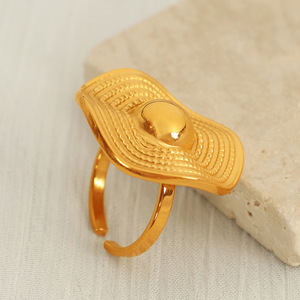 Geometric <b>Stud</b> <b>Earrings</b> Zinc Alloy 18K Gold Plated Round Design Unisex Fashion Jewelry <b>Set</b> - Product Image 2