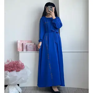 卸売イスラム教徒中東ドバイレディースロングドレスファッションソリッドマキシドレスアバヤカフタン女性用