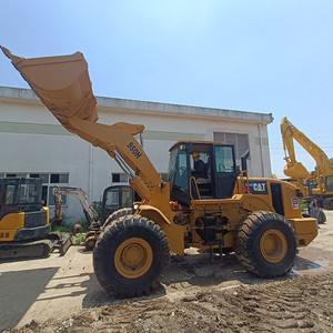 Chargeuse sur pneus d'occasion Cat 950H, faible nombre d'heures, d'origine japonaise, modèle classique robuste, efficace pour les carrières et la construction. - Product Image 4