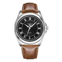 Bon prix Montre à quartz tendance de style professionnel pour hommes Montre-bracelet lumineuse de luxe avec bracelet en cuir artificiel
