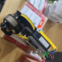 Motorreductor 100-130V para Interruptor Automático E1-6 1SDA038323R1