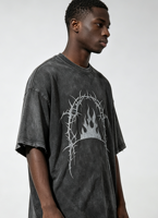 T-shirt homme 100% coton épais, personnalisé avec impression numérique Kornit, style gothique, motif épines et flammes, effet vieilli, délavé à l'acide et pulvérisé, vintage