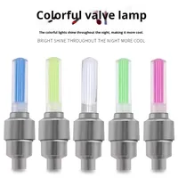 Lampe de valve de vélo solaire à LED, lampe de vélo de montagne pour la conduite nocturne, lumière multicolore, étanche IPX5
