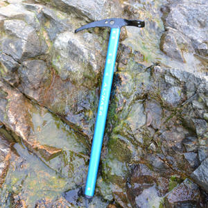 Hacha de Hielo Al-Nasr de Aleación de Aluminio de 60 cm, Equipo de Montañismo y Escalada - Product Image 4