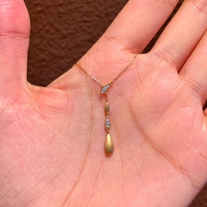 Collar de Plata de Ley S925 de Lujo con Colgante Cuadrado en Forma de V, Incrustaciones de Diamantes Clásicas, Cierre de Oro Rosa, Estilo Sofisticado - Product Image 2