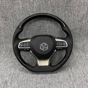 Volant en cuir perforé à moitié, sans garniture centrale, avec LED en carbone pour Toyota Hilux <span class=keywords><strong>GR</strong></span> 86 Land Cruiser Fortuner <span class=keywords><strong>Chr</strong></span> Mark X - Product Image 6
