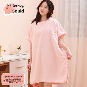 Nueva Bata de Baño de Terciopelo con Capucha y Cordón para Mujer, Transpirable, Absorbente, Estilo Capa para Verano, con Logotipo Frontal, Diseño Liso, Largo Completo y Corto - Product Image 6