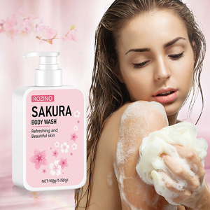 ROZINO Gel douche parfumé Sakura, gel douche hydratant et rafraîchissant pour la peau, 150g - Product Image 2