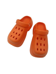 महिलाओं की एंटी स्लिप ऊंचाई वाले मोटे मोटे मोटे तौर पर छिद्रित जूते, ठोस रंग, बाहरी रूप से पहना जा सकता है, पैर की टोपी चप्पल - Product Image 6