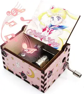 Caixa de música de madeira caixa de música luminosa rotativa luz led base de madeira caixa de música de madeira venda quente
