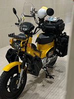 Importé pour la moto Scooter Turtle 50cc, modèle Retro Cub SDH125T-37, avec cadre modifié, moteur monocylindre à carburant, petite puissance